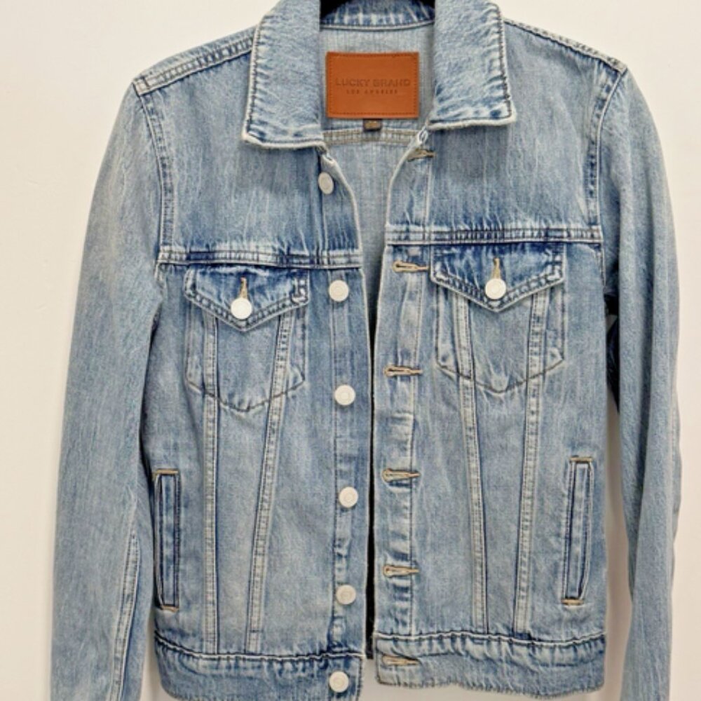 Lucky Brand Tomboy Trucker Denim Jacket | Size Small | Blue Jean Wash